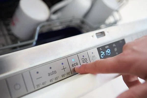 vaatwassers-witgoedloodsfriesland-600x400